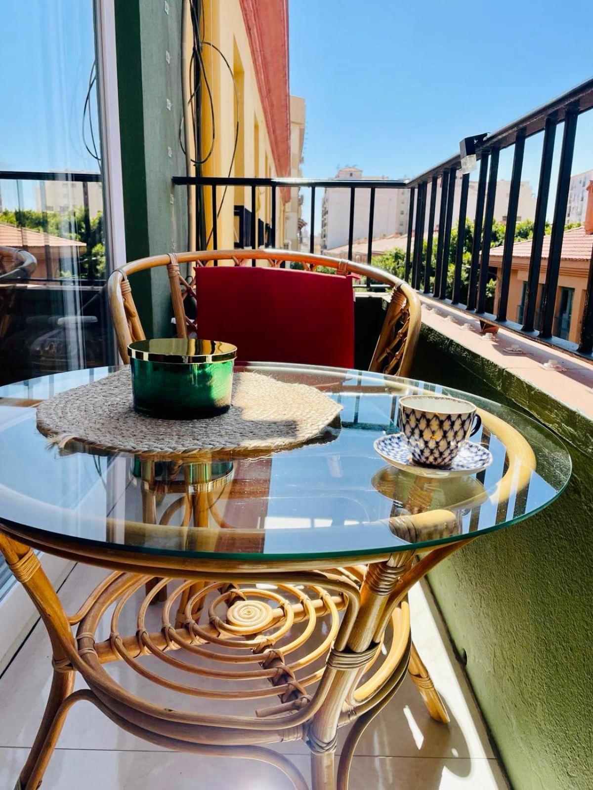 Apartament Salamanca Leilighet Málaga Eksteriør bilde